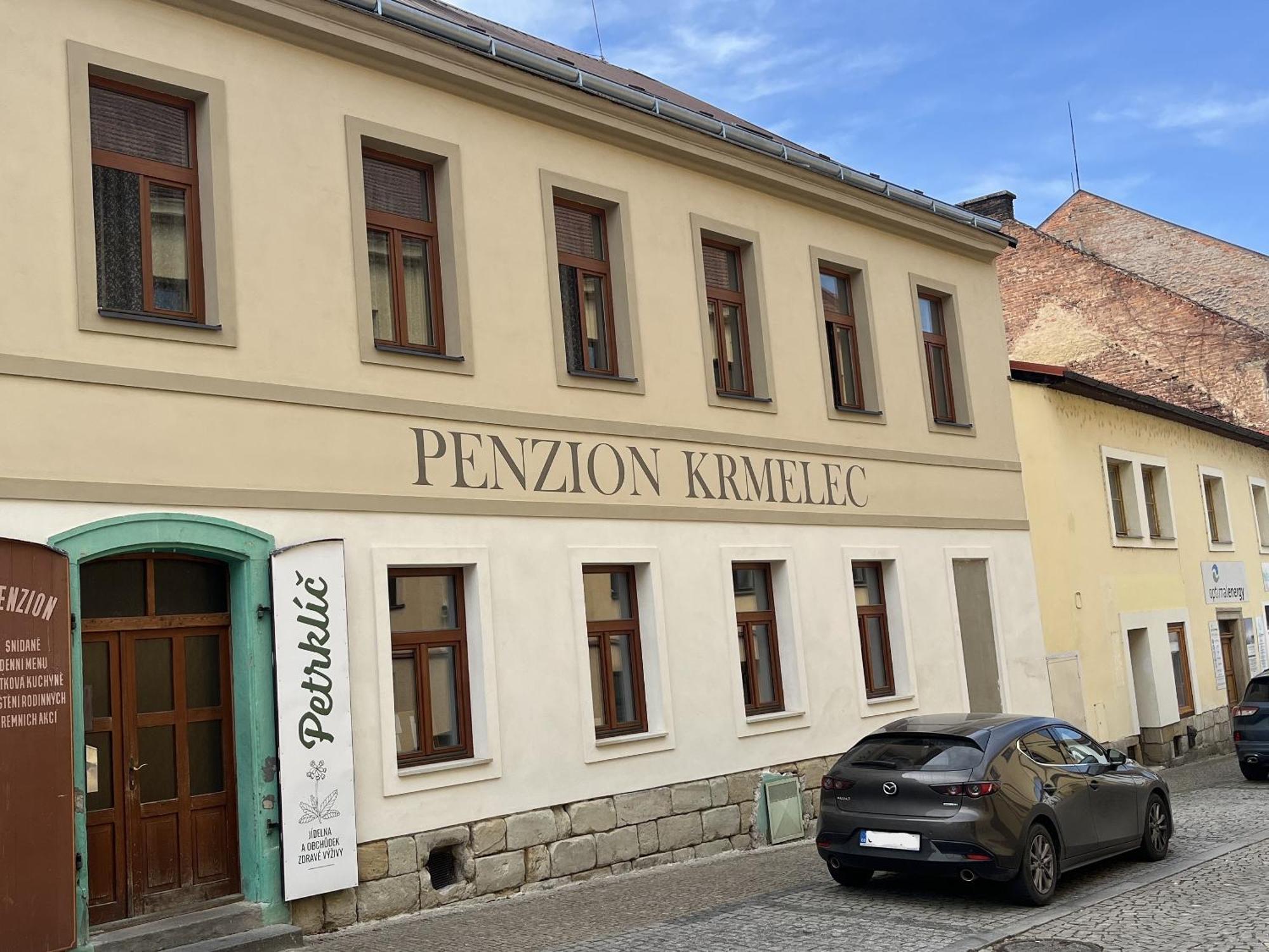 Penzion Krmelec Chrudim Extérieur photo